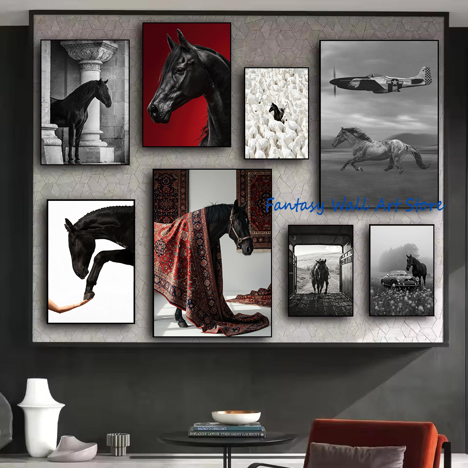 Luxury Lifestyle Photos - صور خيول سوداء فاخرة بتصميم عتيق،