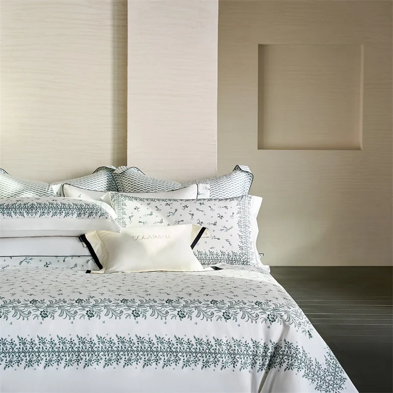 ملابس داخلية من سيفتانيا ليوسي - مراجعة Silk Pillowcase Set وسعره